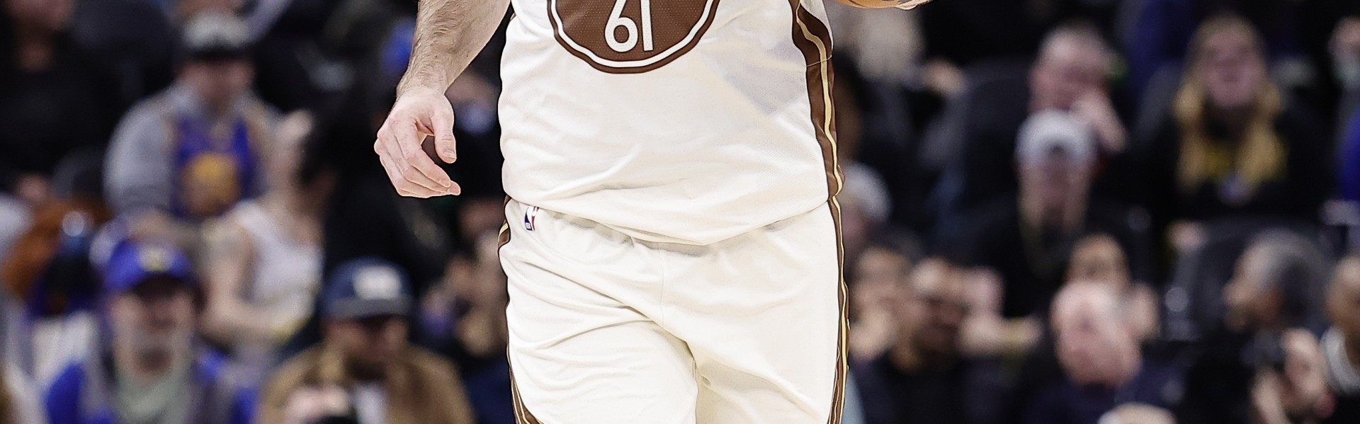 kaiyun.com-库里过去11场缺席期间 斯潘塞3场得分全队最高 梅尔顿&amp;穆迪2次